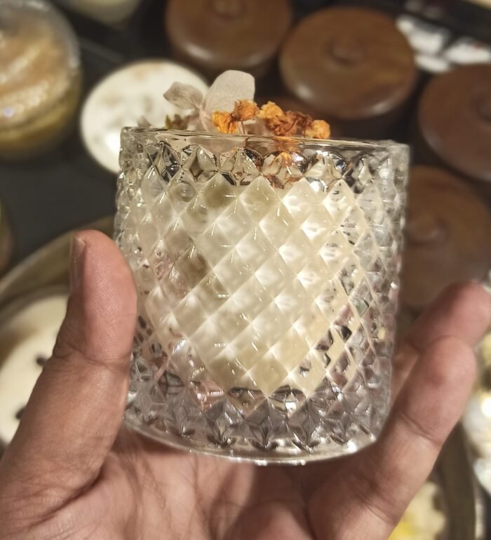 Crystal Petal Luxury Candle - Image 3
