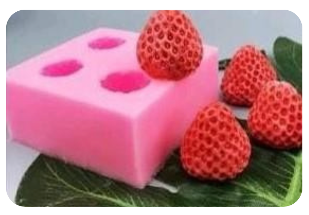 Strawberry mould
