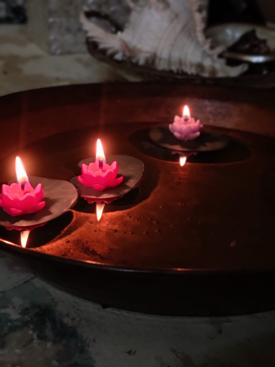 Divine Glow of Lotus – Exclusive Floating T-Light Set of 5 (Luxury Diwali Edition)