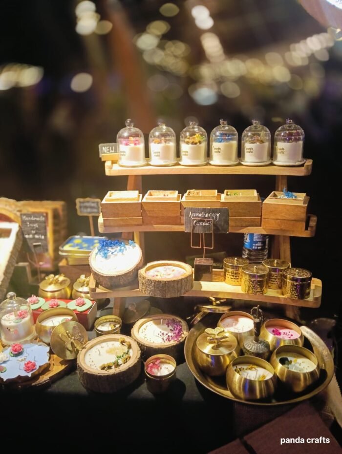 Positive Aura of Bouquet – Floral Luxury Candles (Diwali Exclusive) - Image 2