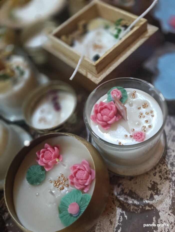 Positive Aura of Bouquet – Floral Luxury Candles (Diwali Exclusive) - Image 3